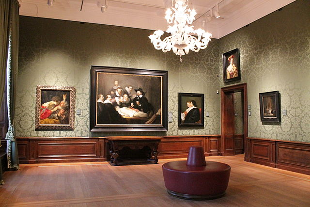 3 reasons why you must visit the Mauritshuis in The Hague