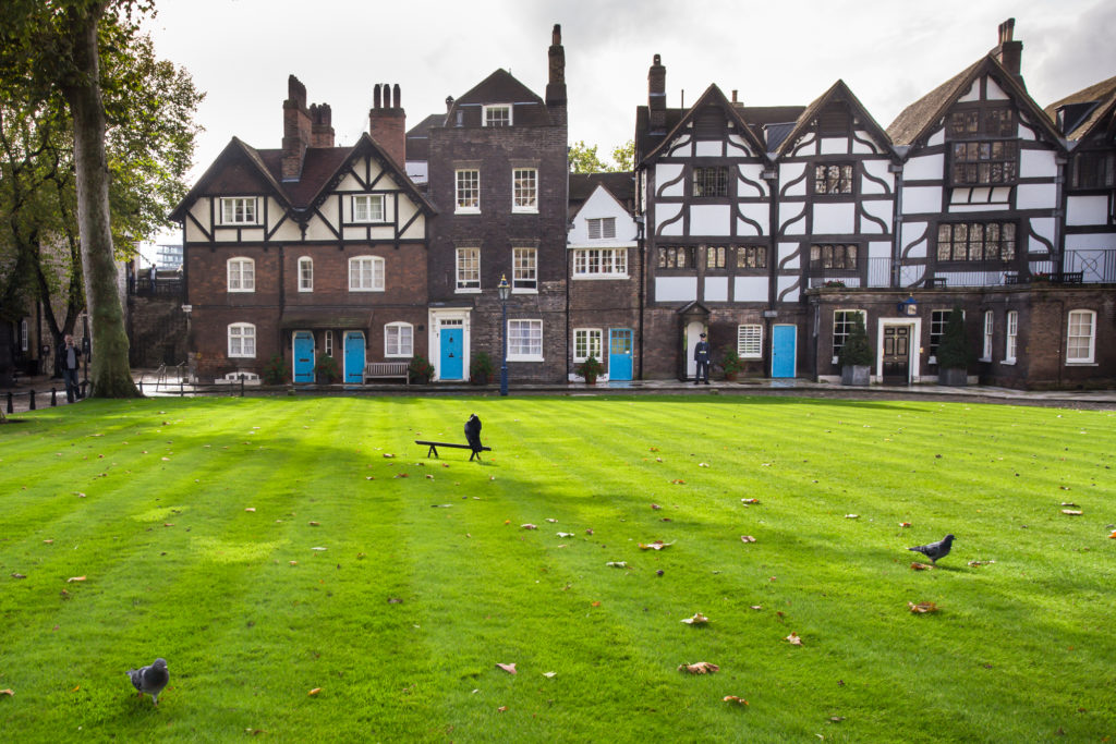 6 historic London sights for Tudor Fans