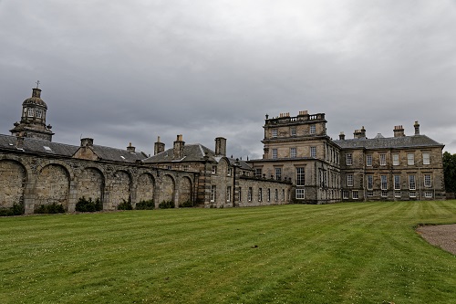 7 Outlander filming locations you can visit